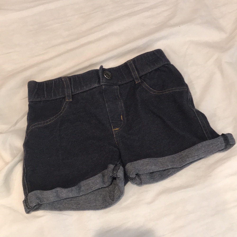 Girl’s shorts size 6